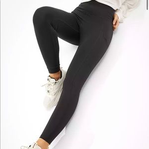 TWO PAIRS: AE The Everything Pocket Highest Waist